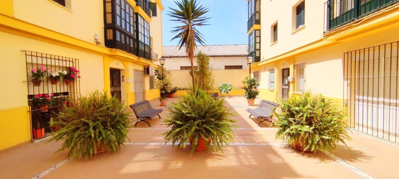 Apartamento Tres Carabelas Ii, Ac, Wifi, Parking Sanlúcar de Barrameda Esterno foto